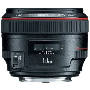 Объектив Canon EF 50mm f/1.2 L USM, профессиональный портретный объектив с высокой светосилой.