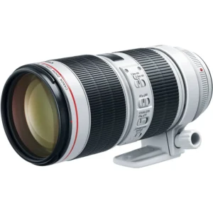 Объектив Canon EF 70-200mm f/2.8L IS III USM, профессиональный телеобъектив с высокой светосилой.