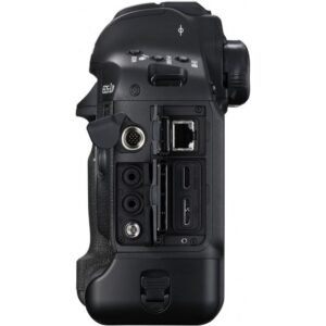 Фотоаппарат Canon EOS-1D X Mark II — профессиональная зеркальная камера с 20.2 МП, поддержкой 4K-видео.