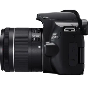 Фотоаппарат Canon EOS 250D Kit 18-55mm DC III, легкий и удобный, идеально подходит для начинающих фотографов.