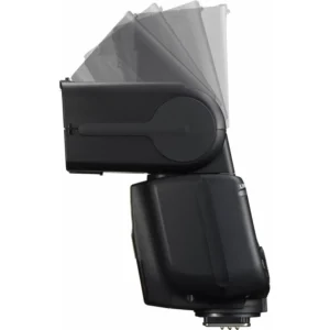 Вспышка Canon Speedlite 430EX III-RT, компактная и мощная модель для фотографов.
