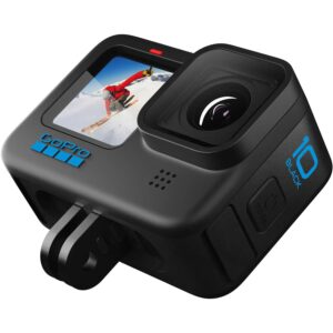 Камера GoPro HERO10 Black с чипом GP2 и разрешением 5.3K, идеальная для съемки в любых условиях.