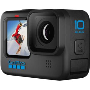 Камера GoPro HERO10 Black с чипом GP2 и разрешением 5.3K, идеальная для съемки в любых условиях.