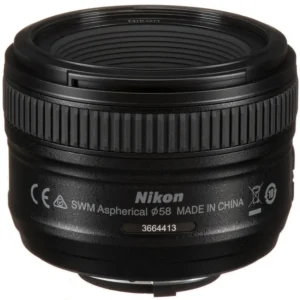 Объектив Nikon AF-S 50mm f/1.8G, стандартный фикс-объектив с большой светосилой f/1.8.