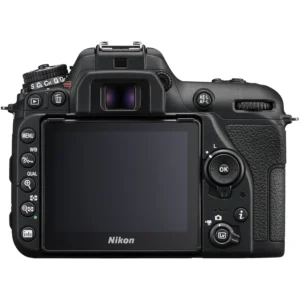 Фотоаппарат Nikon D7500 Kit 18-140mm VR, зеркальная камера с высоким качеством изображения и функцией записи видео.