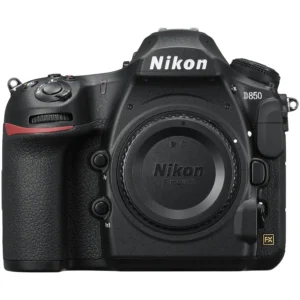Фотоаппарат Nikon D850 Body, зеркальная камера с высоким качеством изображения и функцией записи видео.