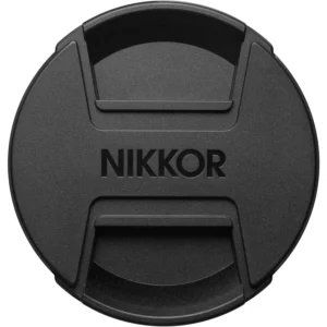 Объектив Nikon Z 85mm f/1.8 S, светосильный портретный объектив с фокусным расстоянием 85 мм.