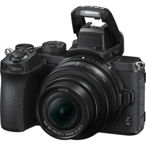Фотоаппарат Nikon Z50 Kit 16-50mm, компактная гибридная камера с высоким качеством изображения и функцией записи видео.